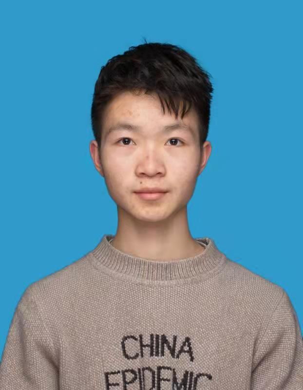 方梓健.jpg