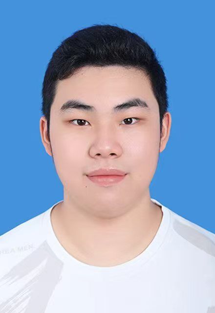 黄品.jpg
